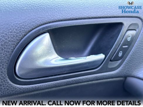 Used 2016 Volkswagen Tiguan S FWD image 10
