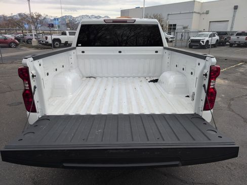 Used 2024 Chevrolet Silverado 1500 LT image 31