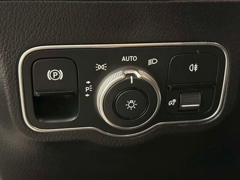 Certified 2022 Mercedes-Benz GLA 250 GLA 250 image 16