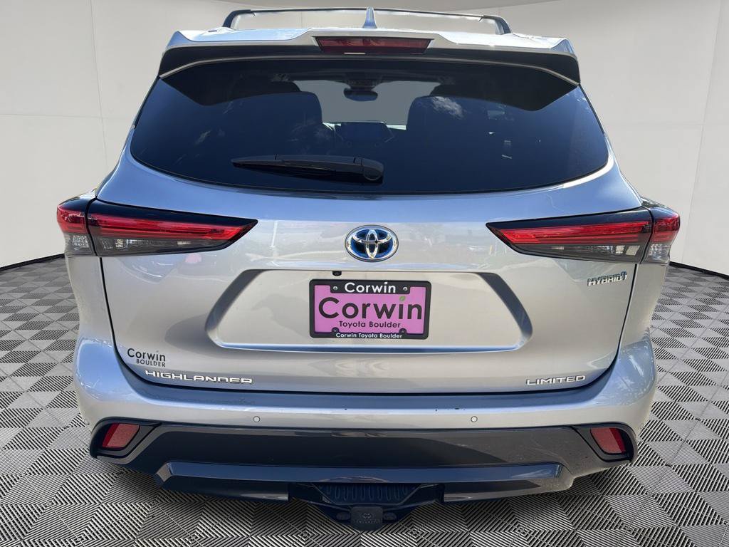 Used 2023 Toyota Highlander Limited AWD/4WD image 8