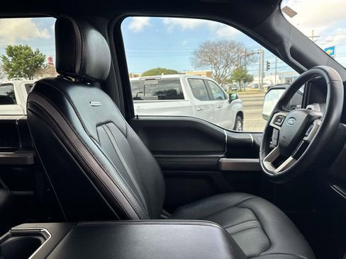 Used 2018 Ford F150 Platinum w/ Equipment Group 701A Luxury AWD/4WD image 13