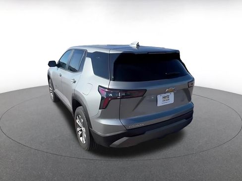 Used 2025 Chevrolet Equinox LT image 11