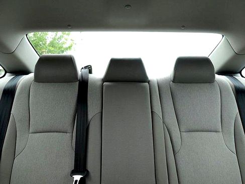 Used 2024 Honda Accord EX image 15