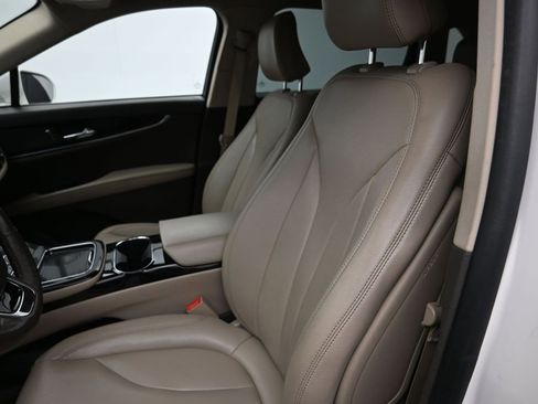 Certified 2022 Lincoln Nautilus FWD image 13