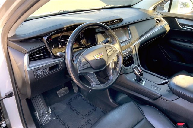 Used 2019 Cadillac XT5 Premium Luxury AWD/4WD image 14
