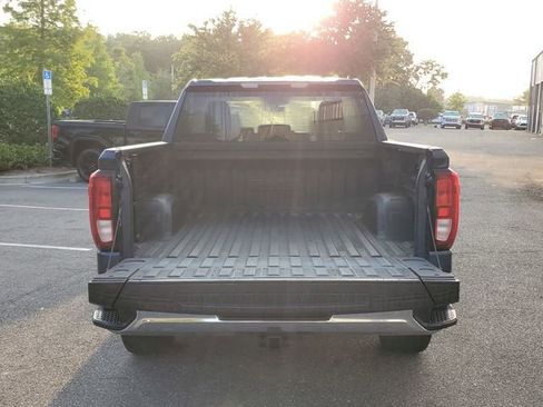 Used 2021 GMC Sierra 1500 SLE RWD image 9