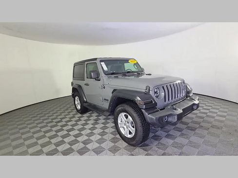 Used 2022 Jeep Wrangler Sport AWD/4WD image 34