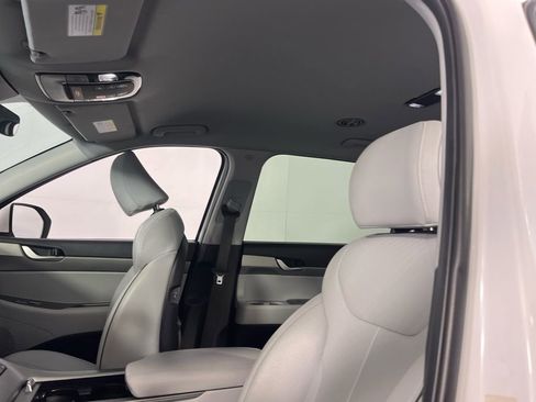 Used 2025 Hyundai Palisade SEL image 16