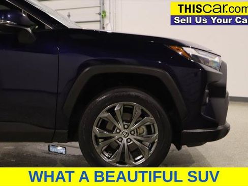 Used 2022 Toyota RAV4 XLE Premium AWD/4WD image 11
