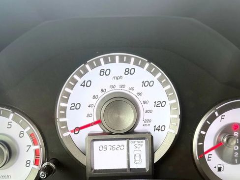 Used 2012 Honda Pilot EX-L image 17