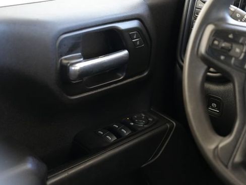 Used 2023 Chevrolet Silverado 1500 Custom Trail Boss image 15