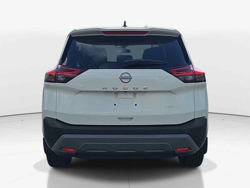 Used 2023 Nissan Rogue S AWD/4WD image 7