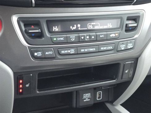 Used 2019 Honda Pilot EX-L image 28