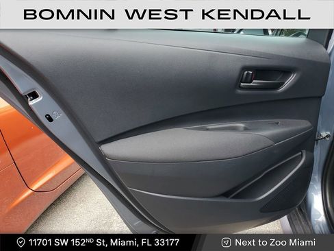 Used 2025 Toyota Corolla LE image 9