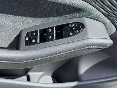 New 2026 MAZDA MAZDA3 s FWD image 23
