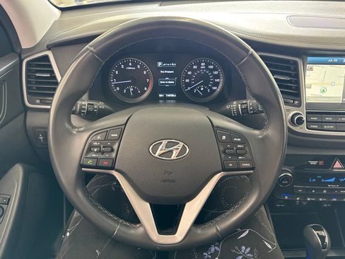 Used 2016 Hyundai Tucson Limited w/ Option Group 03 AWD/4WD image 19