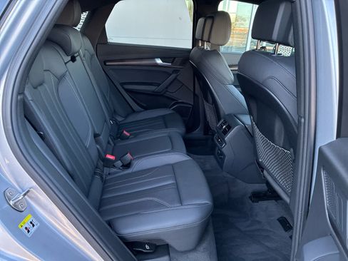 Used 2023 Audi Q5 2.0T Premium Plus w/ Premium Plus Package AWD/4WD image 15