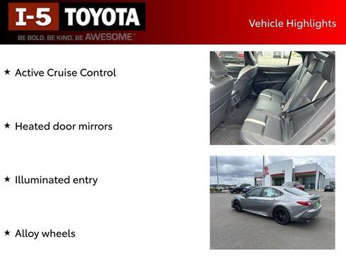 Used 2025 Toyota Camry SE FWD image 5