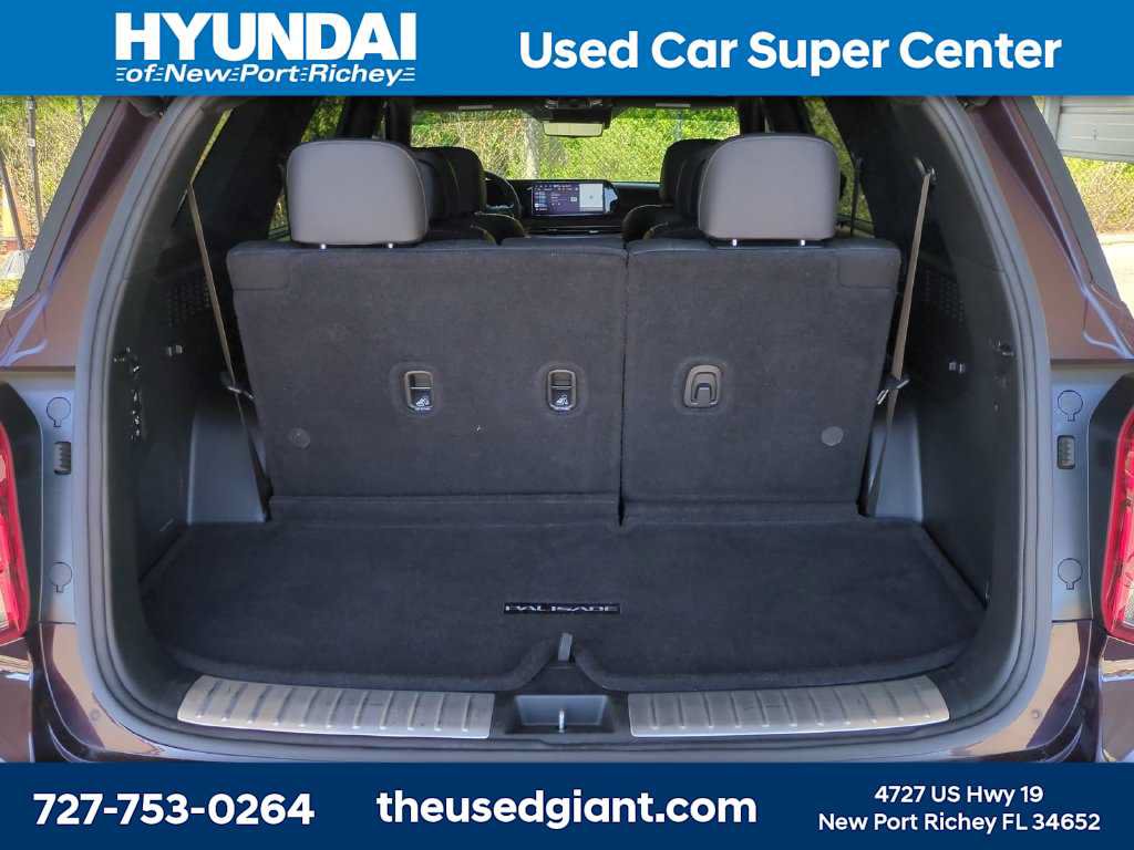 Used 2024 Hyundai Palisade Calligraphy FWD image 12
