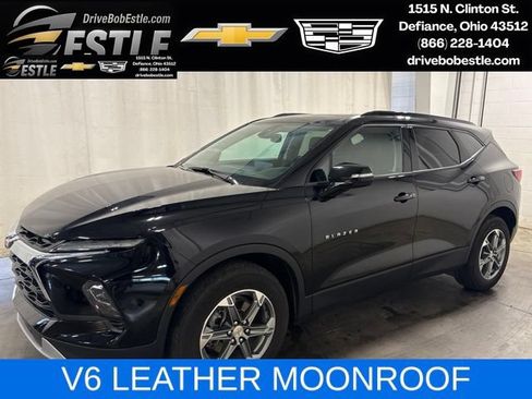 Used 2024 Chevrolet Blazer LT w/ LPO, Floor Liner Package FWD image 1