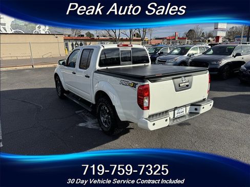 Used 2018 Nissan Frontier PRO-4X image 5