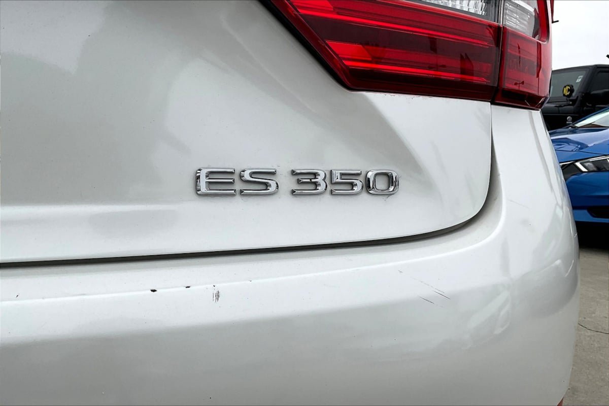 Used 2017 Lexus ES 350 FWD image 8