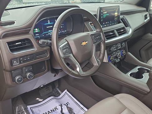 Used 2024 Chevrolet Tahoe LT RWD image 23