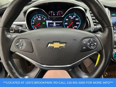 Used 2015 Chevrolet Impala LT w/ Convenience Package FWD image 12