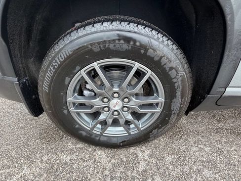 Used 2025 GMC Acadia Elevation w/ LPO, Floor Liner Package AWD/4WD image 6