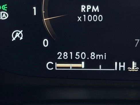 Used 2024 Lincoln Aviator Reserve w/ Equipment Group 201A AWD/4WD image 35
