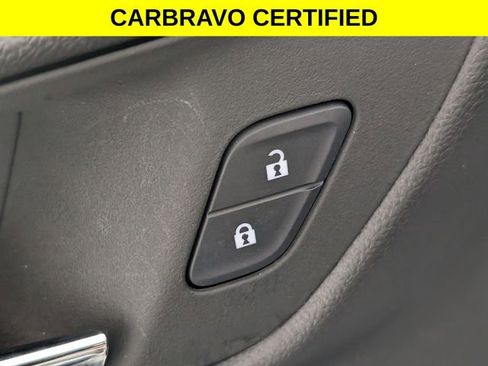 Certified 2025 Chevrolet Trax LS w/ Driver Confidence Package FWD image 11