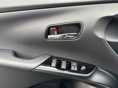 Used 2020 Toyota Prius Prime XLE image 13