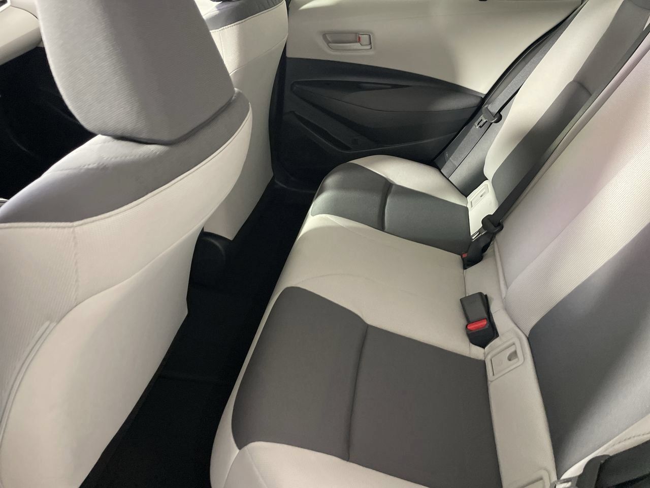 New 2026 Toyota Corolla LE w/ Carpet Mat Package (TMS) FWD image 22