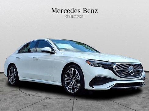 Used 2025 Mercedes-Benz E 350 Sedan image 2