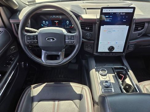 Used 2024 Ford Expedition Max Limited AWD/4WD image 14