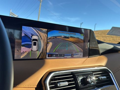 New 2026 Nissan Armada SL w/ Captain's Chari Seat Package image 23