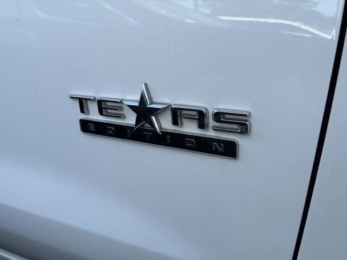 Used 2021 Chevrolet Silverado 1500 LT w/ Texas Edition Plus image 5