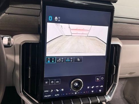 Used 2024 GMC Acadia Denali w/ LPO, Floor Liner Package AWD/4WD image 29