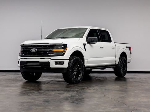 Used 2025 Ford F150 XLT w/ Equipment Group 301A Standard AWD/4WD image 7