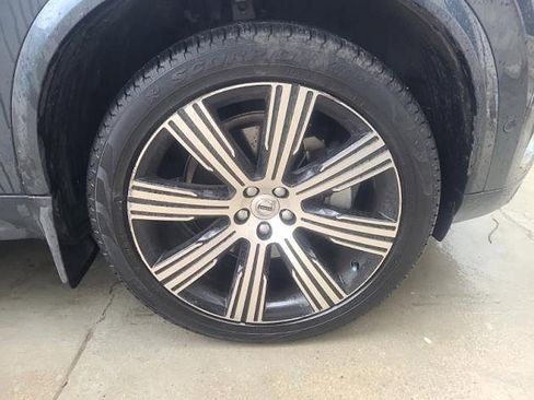 Certified 2024 Volvo XC90 B6 Plus w/ Protection Package image 20