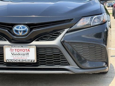 Certified 2023 Toyota Camry SE FWD image 9