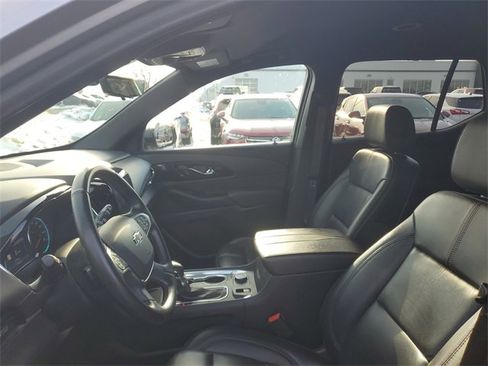 Certified 2023 Chevrolet Traverse RS image 19