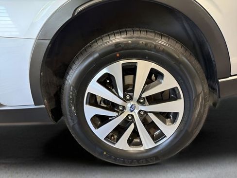 Used 2021 Subaru Outback Premium AWD/4WD image 24