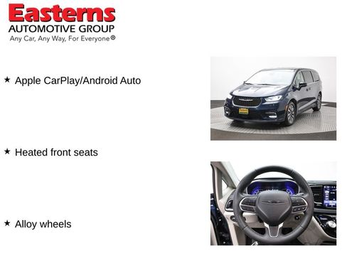 Used 2023 Chrysler Pacifica Touring-L FWD image 11