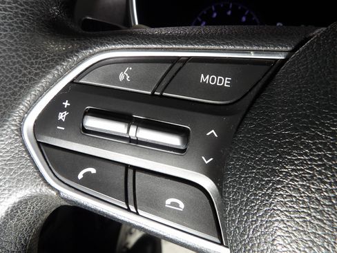 Used 2022 Hyundai Santa Fe SE image 20