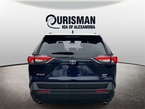 Used 2020 Toyota RAV4 XLE image 20