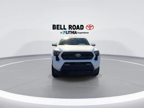 Certified 2024 Toyota Tacoma SR5 AWD/4WD image 3