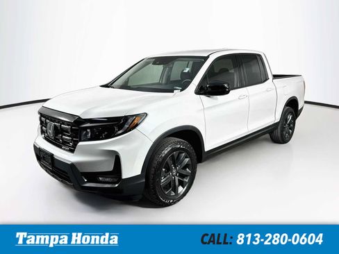 Certified 2025 Honda Ridgeline Sport image 1