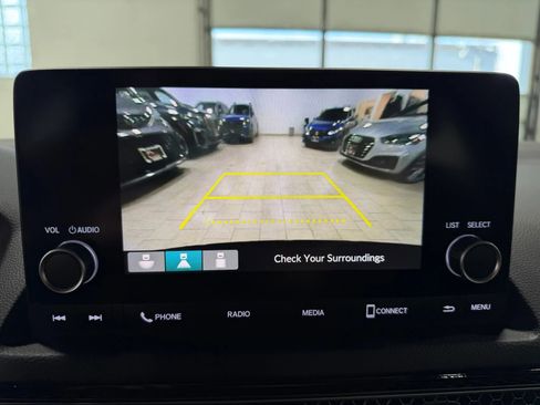 Used 2023 Honda Civic Sport image 17