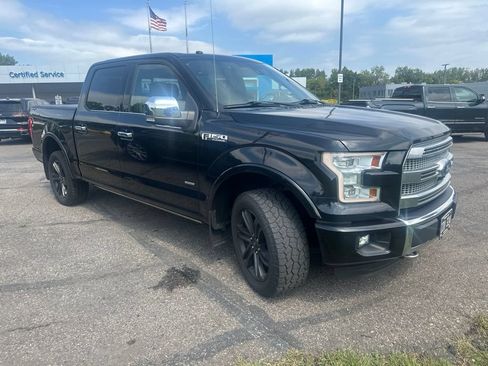 Used 2016 Ford F150 Platinum w/ Equipment Group 701A Luxury AWD/4WD image 5